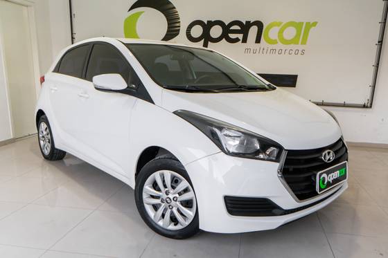 HYUNDAI HB20 1.0 COMFORT STYLE 12V FLEX 4P MANUAL HYUNDAI HB20 1.0 COMFORT STYLE 12V FLEX 4P MANUAL